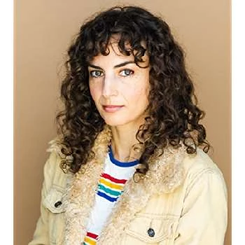 Zoe Farmingdale - Age, Bio, Birthdate, Family, Networth & More