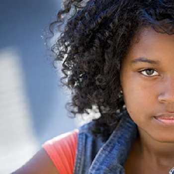 Zoé Hendrix - Age, Bio, Birthdate, Family, Networth & More