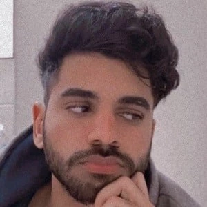 ZshowZ Rashid - Family, Bio, Birthday, Family, Income & More