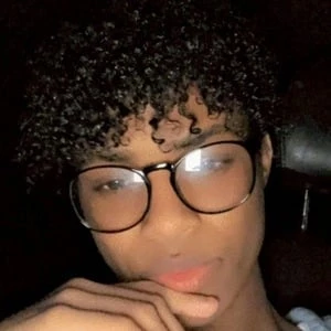 Max Zuckerman - Age, Height, Birthdate, Family, Wiki & More